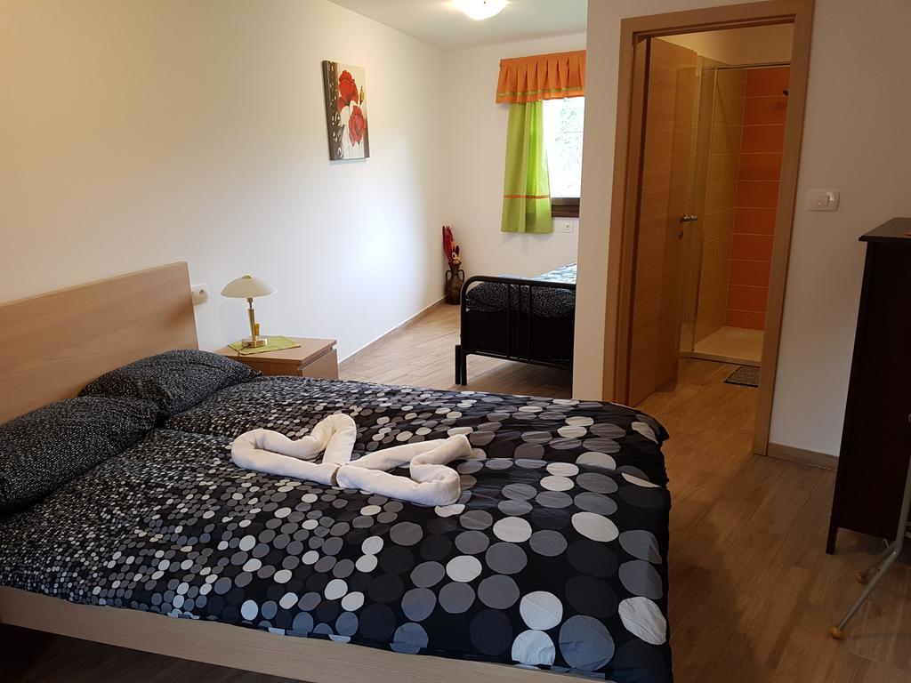 Rooms Tolminska Korita מראה חיצוני תמונה